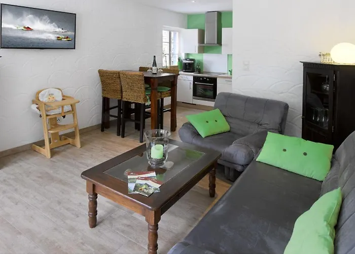 In The Rhein-mosel 公寓 布罗登巴赫